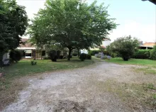 A découvrir à 20 minutes de Saint André de Cubzac maison en pierre pour une grande famille 